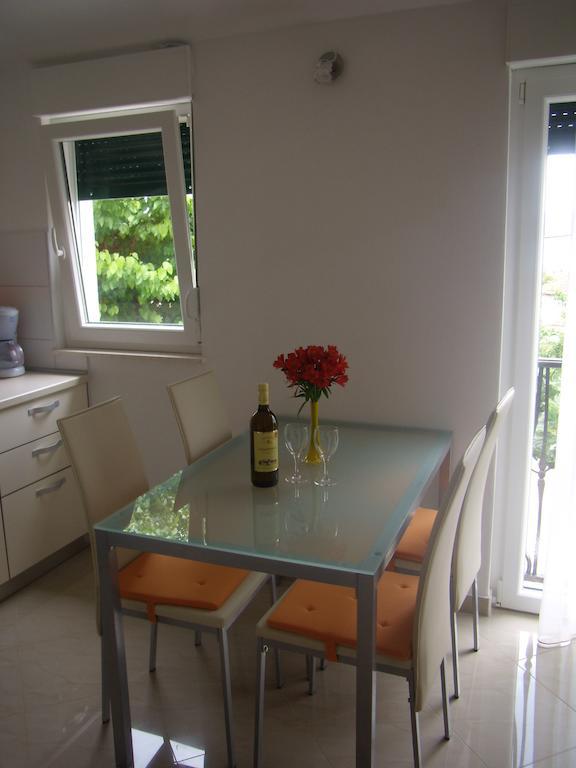 Stari Dvori Apartamento Trogir Quarto foto