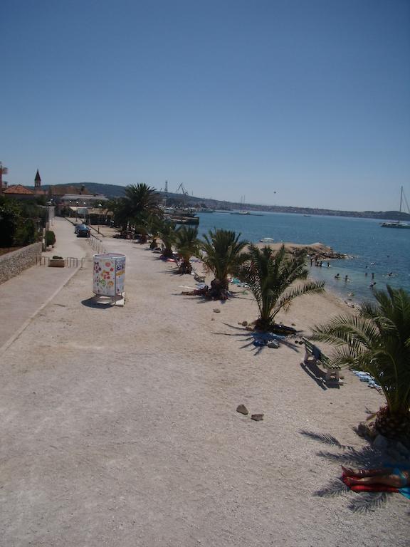 Stari Dvori Apartamento Trogir Quarto foto